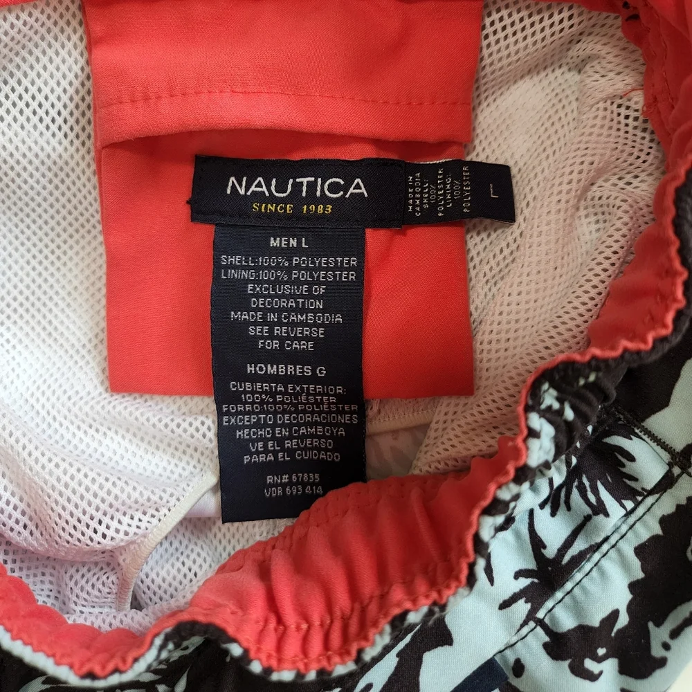 Nautica swim trunks size large